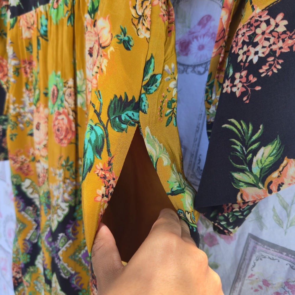 NWT Anthropologie Printed V-Neck Maxi Dress Floral Boho Bell Sleeve Mustard Sz 4 - Picture 4 of 7